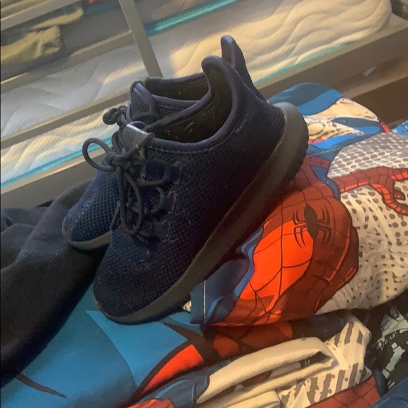 Shoes - Picture 3 of 3